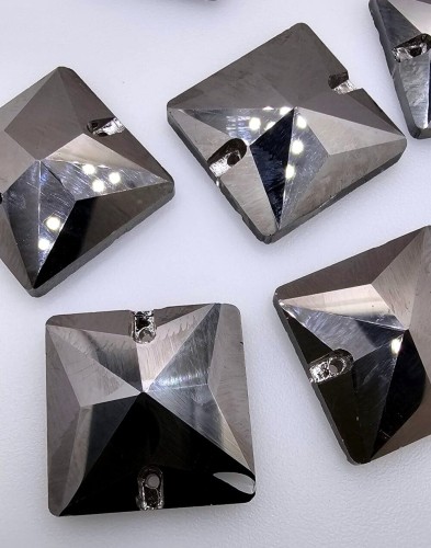 1000001942-1000×1415